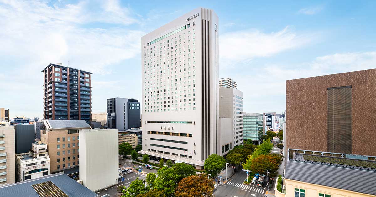 ヒルトン名古屋 — 愛知・中区伏見 · 460室の都市型大規模ホテル、インプレイス3-3の80種ビュッフェ