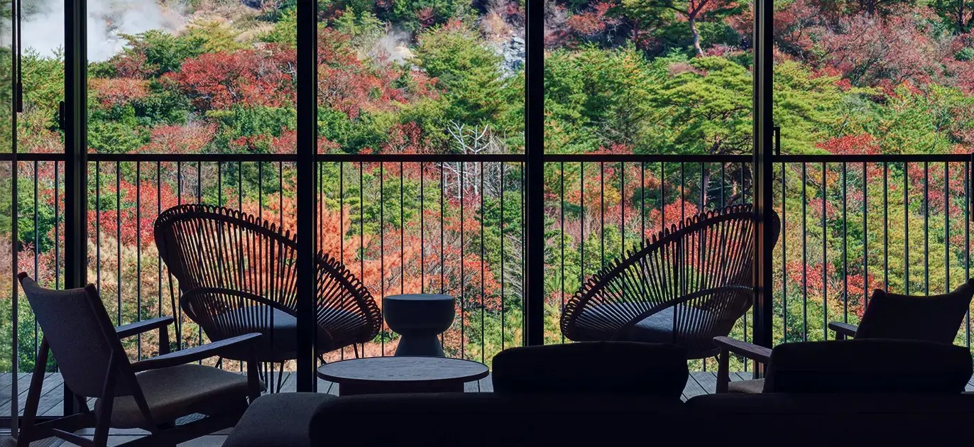 雲仙宮崎旅館 — 雲仙温泉 · 国立公園内に建つ源泉かけ流しの大型温泉旅館