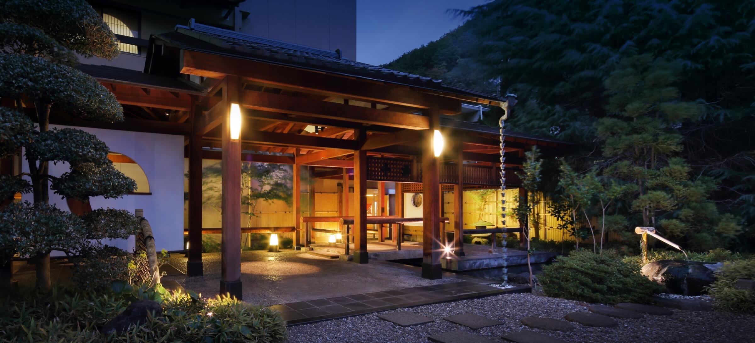クラブウィンダム千曲館 長野 — 長野・千曲 · 二本の源泉と六つの湯殿を持つ戸倉上山田温泉の美肌の湯旅館
