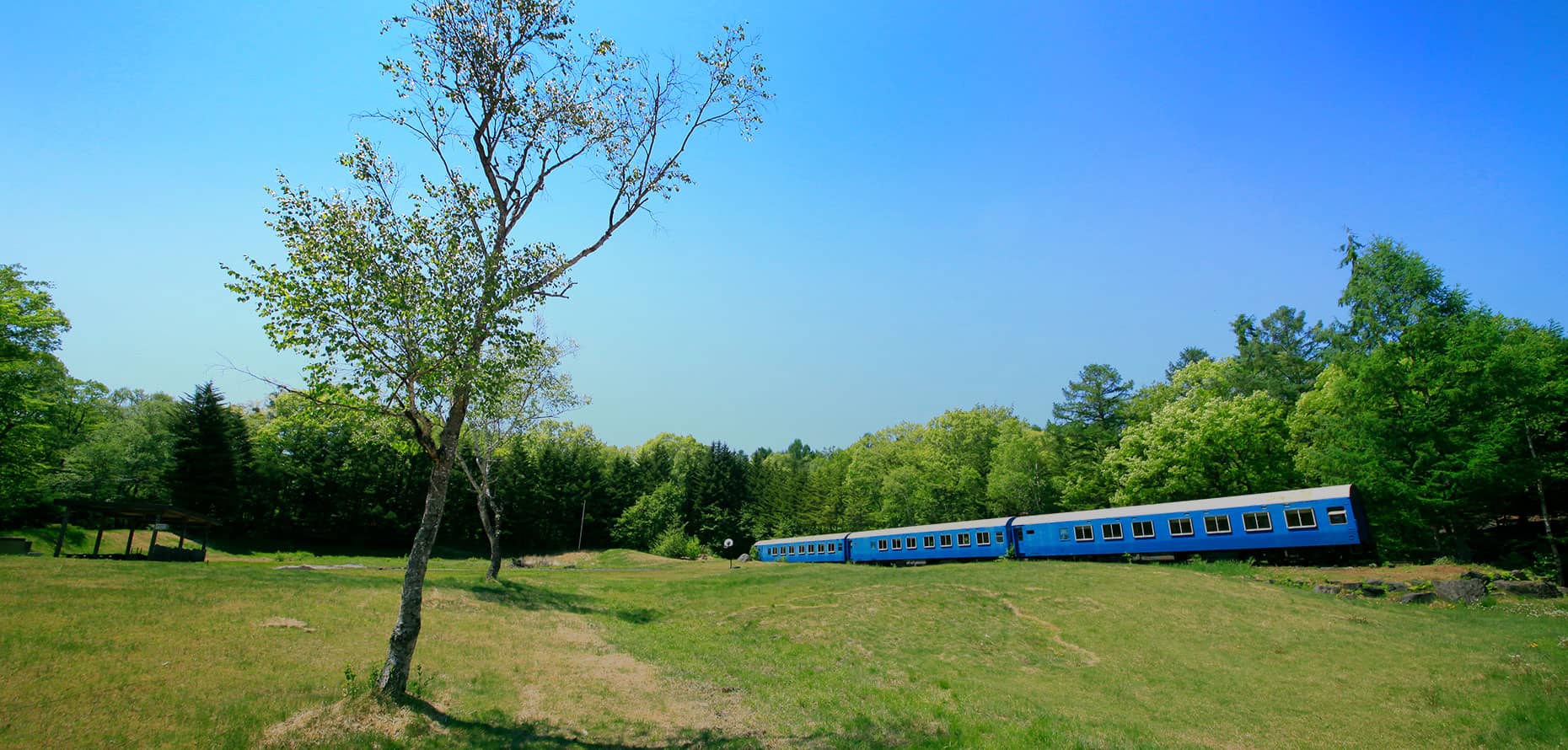 ゆとりろガーデン北軽井沢 — 群馬県嬬恋村・北軽井沢 · 標高1,200m、Half Outdoorコンセプトの庭付き客室リゾート