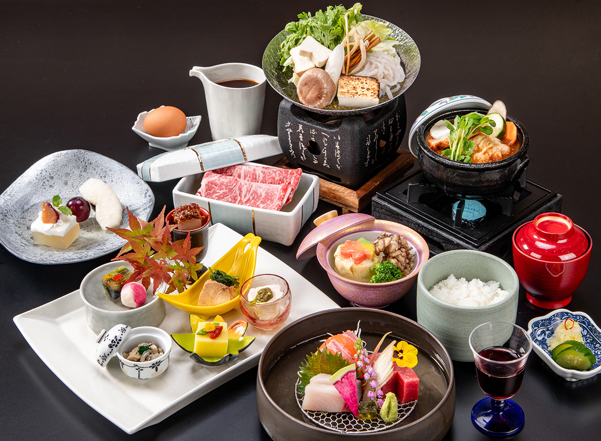 伊香保温泉 ホテル木暮 — 群馬県渋川市伊香保町 · 上州の食材を使った創作和会席の夕食膳