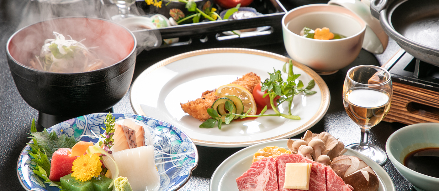 五感の湯つるや — 山形市蔵王温泉 · 蔵王牛と山形の郷土料理を組んだ夕食の会席膳